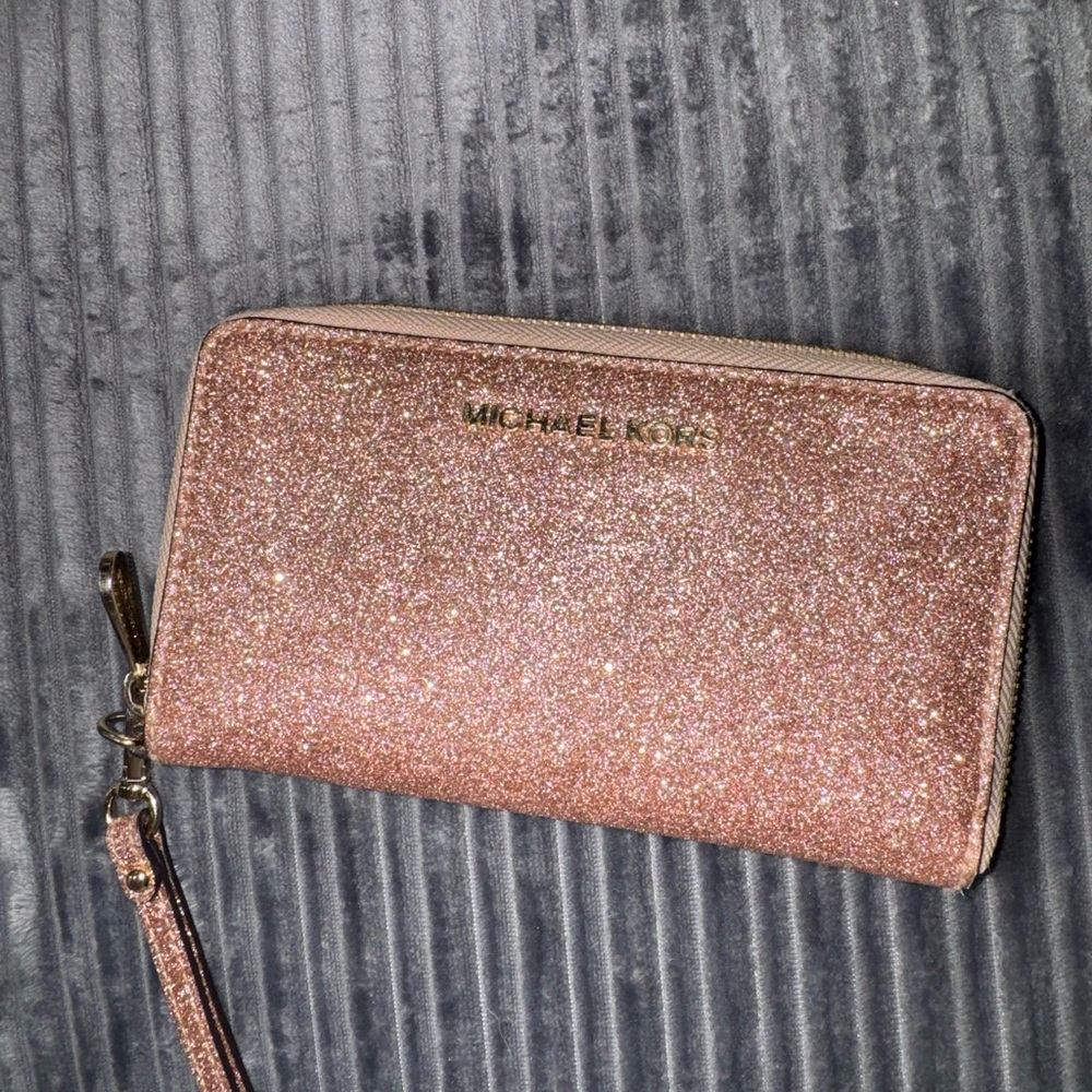 Michael Kors Glitter pink Wallet - Rose Gold